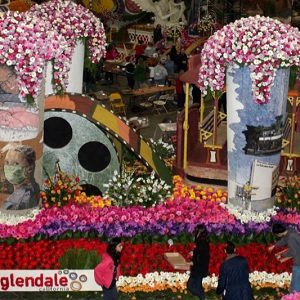 Close up of City of Glendale Rose Float